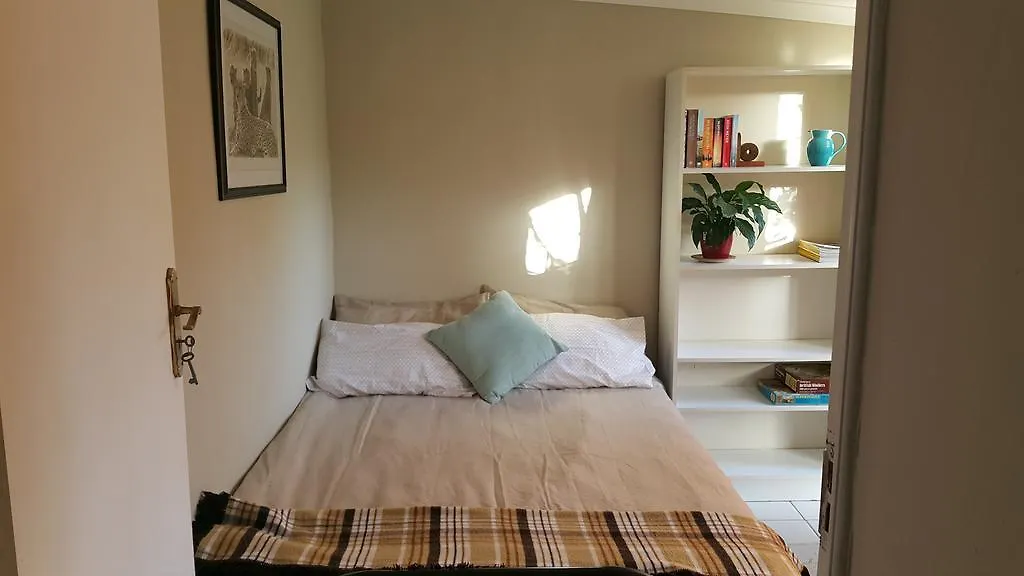 Kenridge Garden Cottage Bellville Guest house