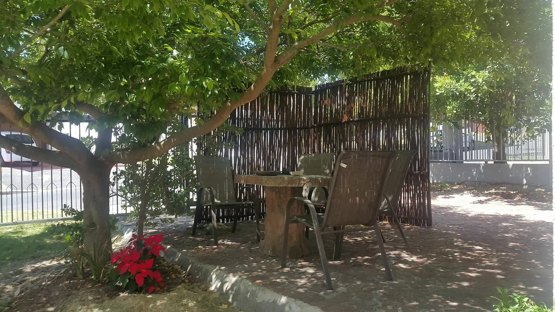 Kenridge Garden Cottage Bellville 3*,  South Africa